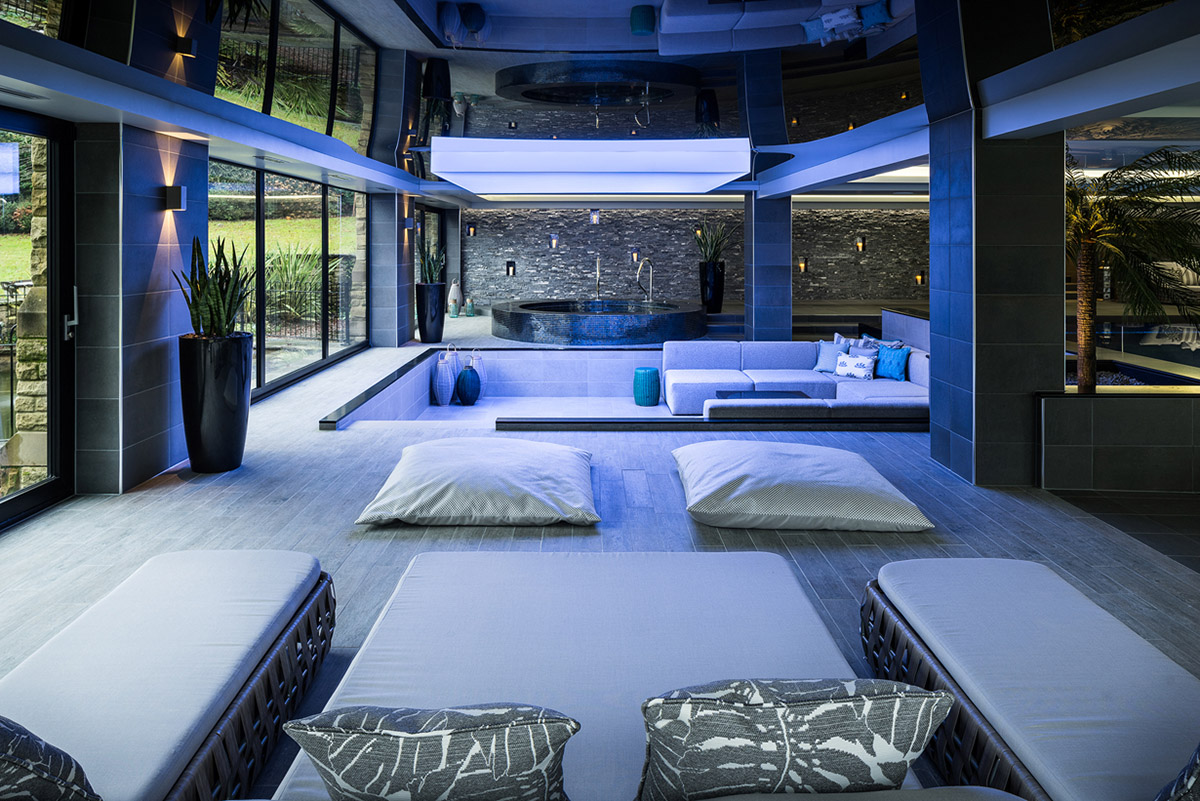 luxury pool room